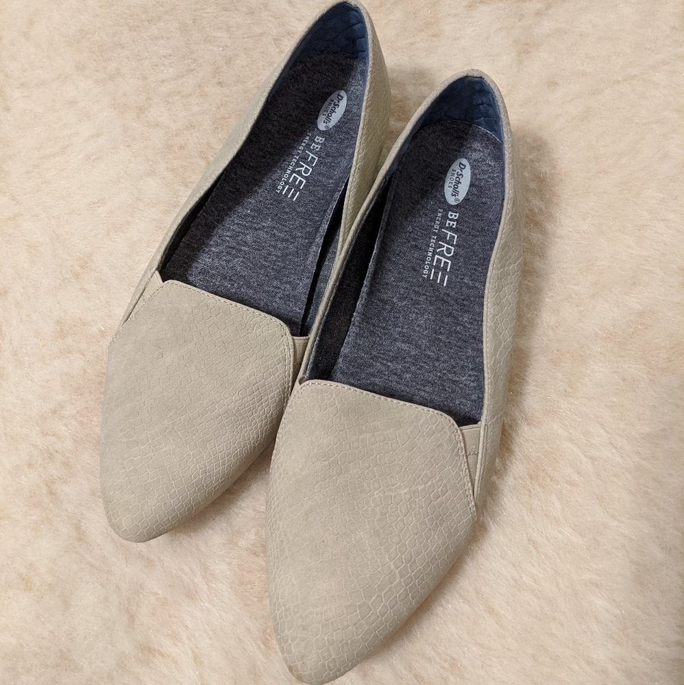 dr scholls off white grayish comfy leather flats